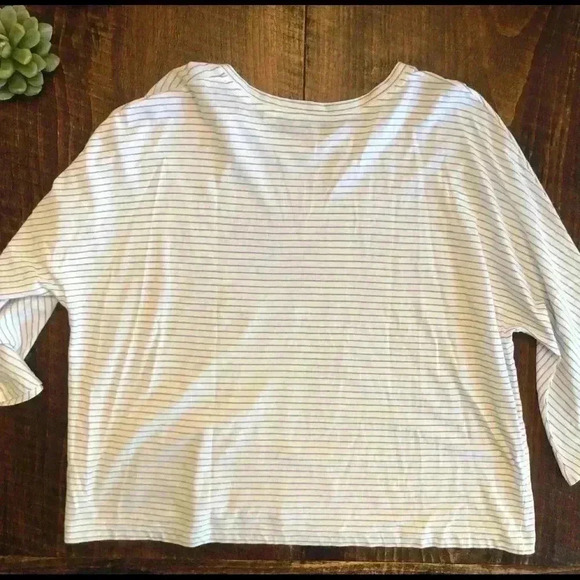 Vince. | White & Blue Top w/Dolman Style Sleeves - Picture 5 of 8